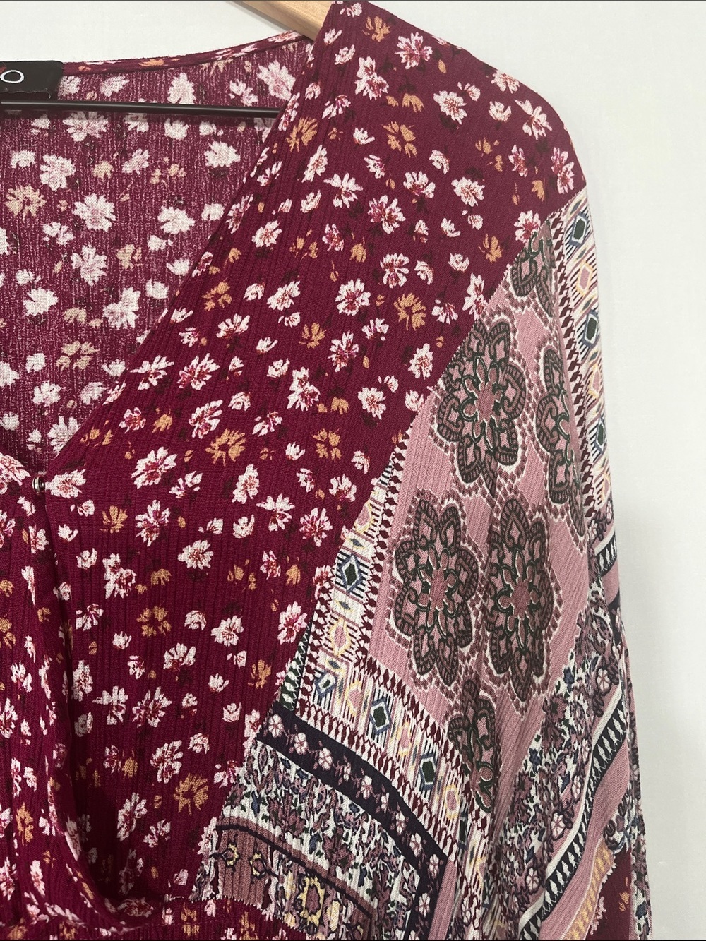 GIGIO Burgundy and Pink Asymmetrical Patchwork Dress - Picture 4 of 9